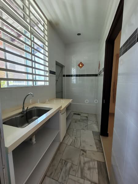 Rumah Teres 2 Tingkat untuk Dijual di Bukit Gambier (Gelugor) - Elaine Ooi - Kitchen - PropertyGuru.com.my