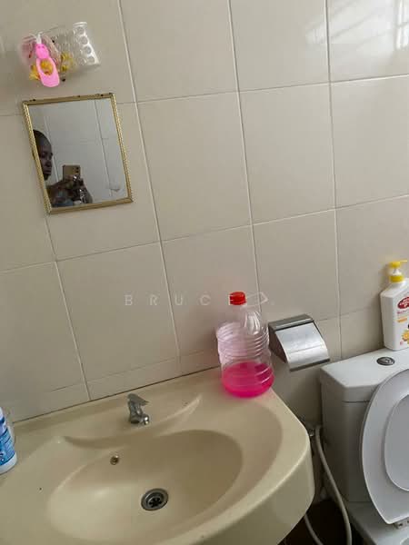 Condominium for Rent at Platinum Hill PV 2 - Bruce . - Bathroom - PropertyGuru.com.my