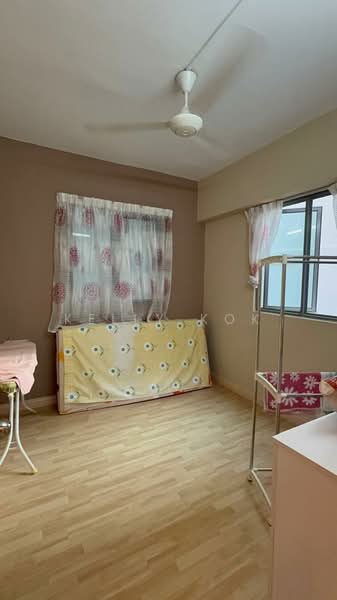 Service Residence for Sale at D'Alamanda - Kelly Kok - Bedroom - PropertyGuru.com.my