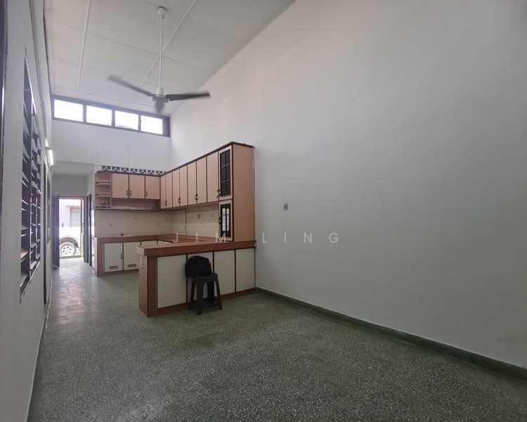 Rumah Teres 1 Tingkat untuk Dijual di Kampung Batu Belah (Klang) - Jim Ling - Kitchen - PropertyGuru.com.my