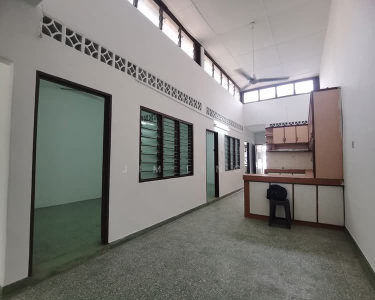 Rumah Teres 1 Tingkat untuk Dijual di Kampung Batu Belah (Klang) - Jim Ling - Kitchen - PropertyGuru.com.my