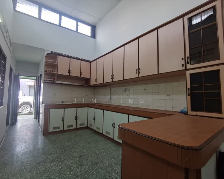 Rumah Teres 1 Tingkat untuk Dijual di Kampung Batu Belah (Klang) - Jim Ling - Kitchen - PropertyGuru.com.my