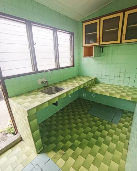 Rumah Teres 1 Tingkat untuk Dijual di Kampung Batu Belah (Klang) - Jim Ling - Kitchen - PropertyGuru.com.my