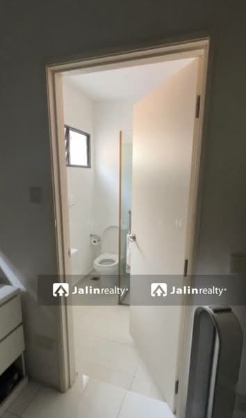 2-storey Terraced House for Rent in Taman Sri Hartamas (Sri Hartamas) - Ian Chen - Bathroom - PropertyGuru.com.my