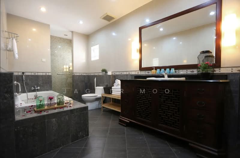 Rumah Banglo untuk Dijual di Taman Zooview (Ulu Kelang) - Jagger Moo - Bathroom - PropertyGuru.com.my