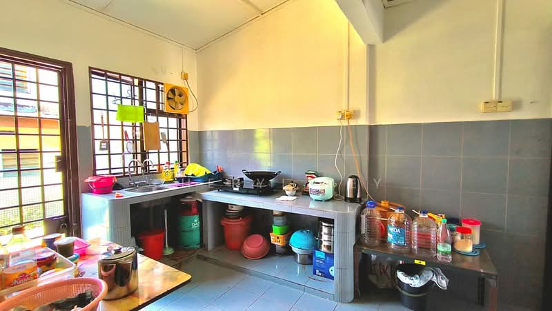 2-storey Terraced House for Sale in Taman Muhibbah (Kulai) - Cheryl Tey - Kitchen - PropertyGuru.com.my