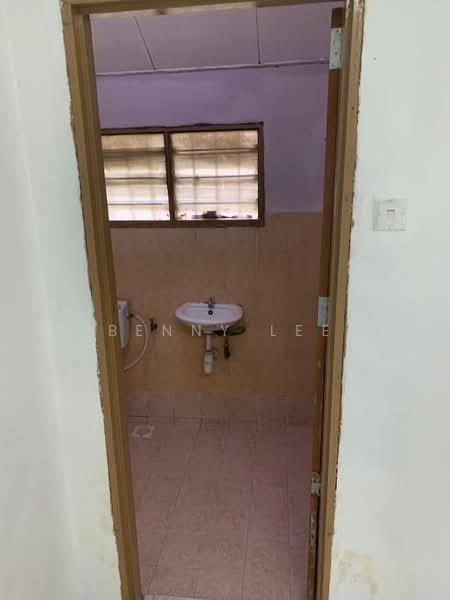Rumah Teres 2 Tingkat untuk Disewa di Taman Cheras Prima (Kajang) - Benny Lee - Bathroom - PropertyGuru.com.my