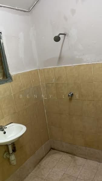 Rumah Teres 2 Tingkat untuk Disewa di Taman Cheras Prima (Kajang) - Benny Lee - Bathroom - PropertyGuru.com.my