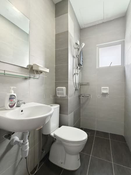 Kondominium untuk Dijual di Zeta Deskye (Alam Saujana) - Marilyn Khor - Bathroom - PropertyGuru.com.my