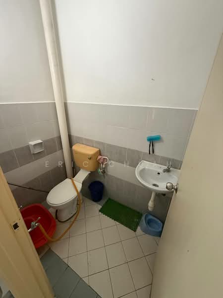 Rumah Teres 1 Tingkat untuk Disewa di Kangkar Pulai (Skudai) - Eric Chuah - Bathroom - PropertyGuru.com.my