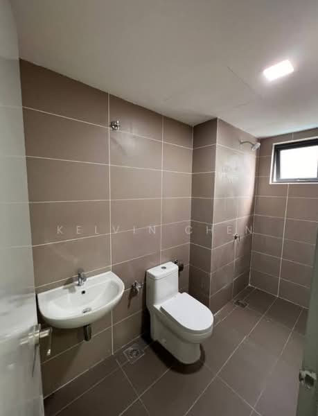 Service Residence for Sale at M Centura - Kelvin Chen - Bathroom - PropertyGuru.com.my