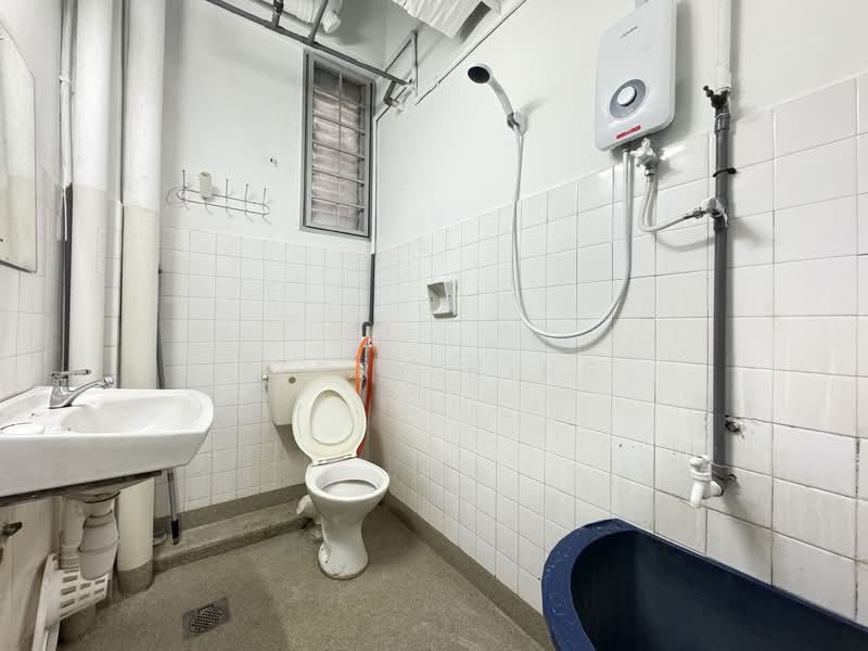 Apartment for Rent at Bustan Shamelin - Terry Hing - Bathroom - PropertyGuru.com.my