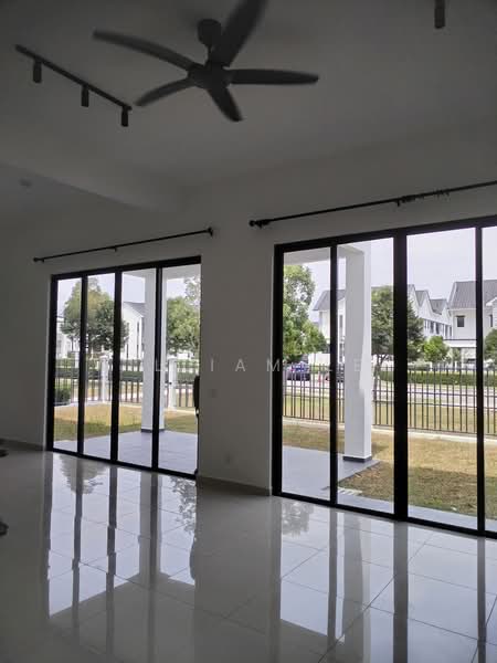 Rumah Kluster untuk Disewa di Taman Ekoflora (Johor Bahru) - William Lee - Living Room - PropertyGuru.com.my