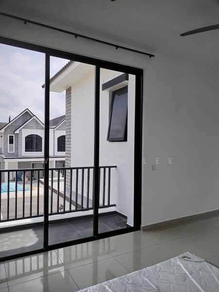Rumah Kluster untuk Disewa di Taman Ekoflora (Johor Bahru) - William Lee - Balcony - PropertyGuru.com.my