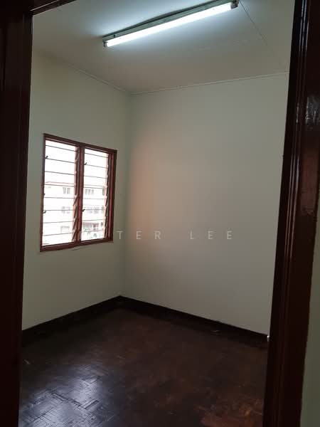 Apartment for Sale at Pangsapuri Sri Kemuning - Peter Lee - Interior - PropertyGuru.com.my