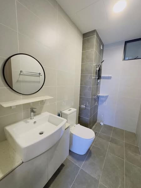 Service Residence for Rent at Twin Tower Residence - Elaine Lau - Bathroom - PropertyGuru.com.my