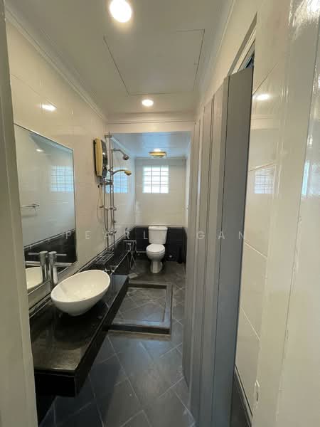 2-storey Terraced House for Sale in Usj 5 (Subang Jaya) - Pearly Gan - Bathroom - PropertyGuru.com.my