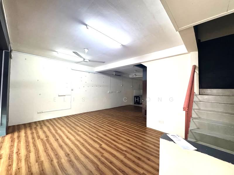 Rumah Teres 2 Tingkat untuk Dijual di Taman Desa Tebrau (Tebrau) - Elissa Chong - Living Room - PropertyGuru.com.my