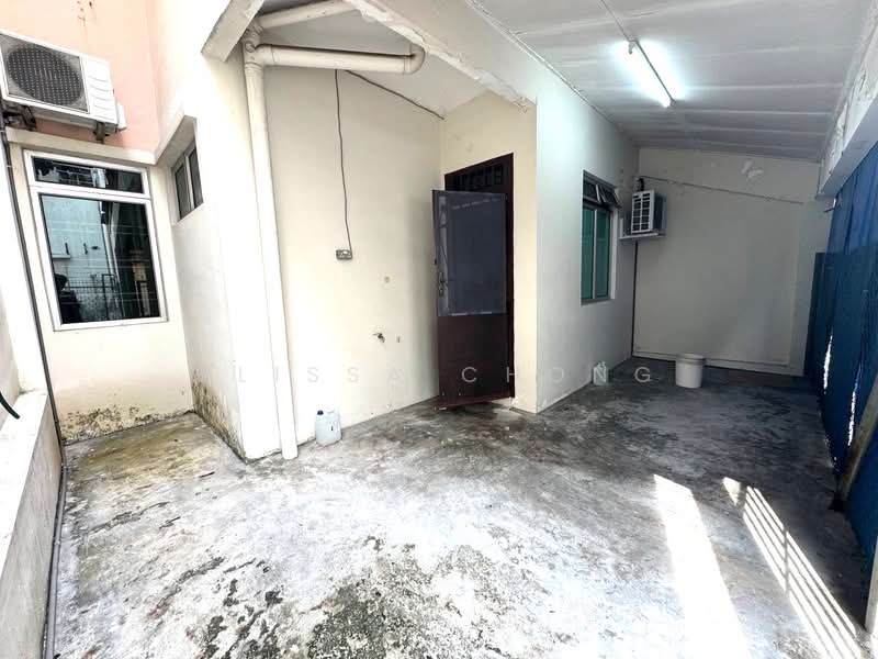 Rumah Teres 2 Tingkat untuk Dijual di Taman Desa Tebrau (Tebrau) - Elissa Chong - Exterior - PropertyGuru.com.my