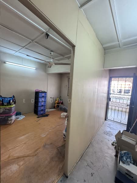 Rumah Teres 2 Tingkat untuk Dijual di Kampung Gombak Indah (Batu Caves) - Edmond Liew - Interior - PropertyGuru.com.my