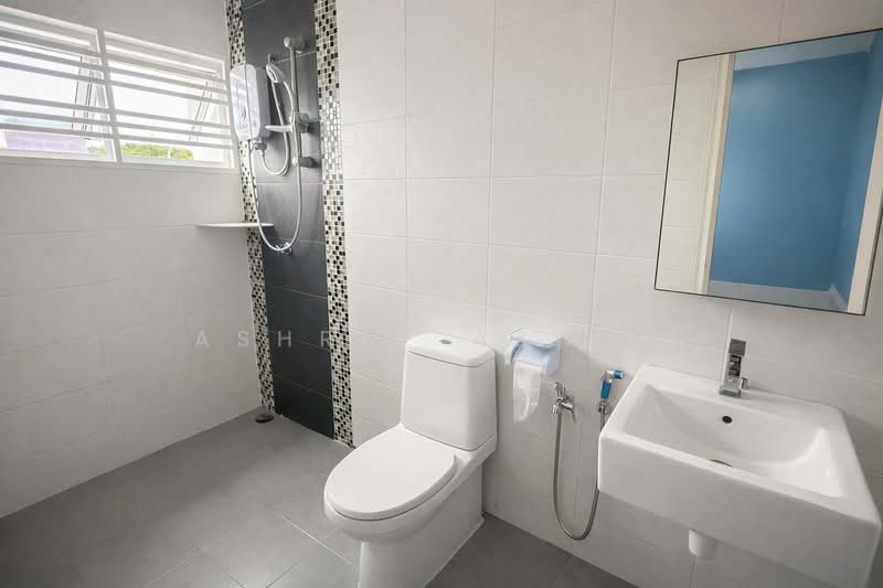 Rumah Teres 2 Tingkat untuk Dijual di Nusari Aman 2 (Labu) - Ashraf Azwan - Bathroom - PropertyGuru.com.my