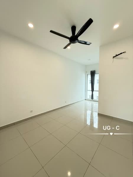 3-storey Terraced House for Sale in Ambang Botanic 2 (Klang) - Mason Chiah - Living Room - PropertyGuru.com.my