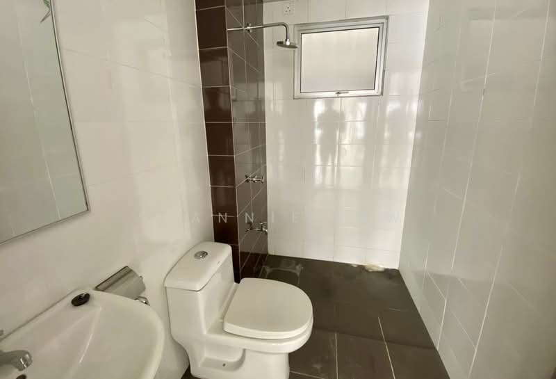 Pangsapuri untuk Dijual di Residensi Alam Damai (PR1MA @ Alam Damai) - Shannie Law - Bathroom - PropertyGuru.com.my