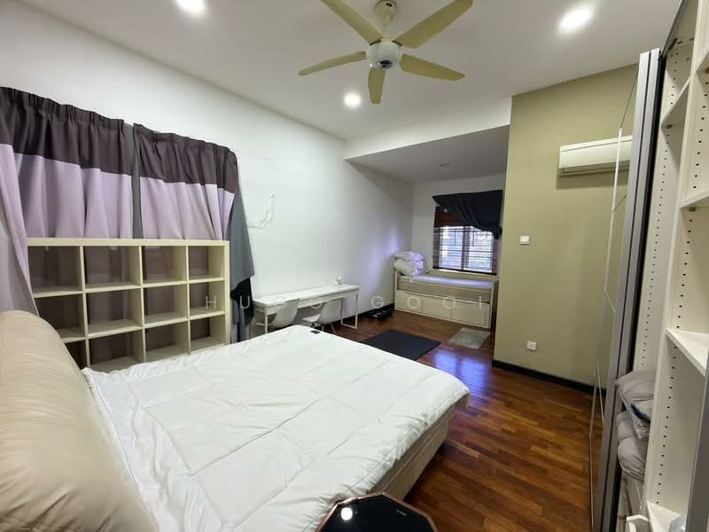 Rumah Banglo untuk Disewa di Jalan Klang Lama (Old Klang Road) (Kuala Lumpur) - Hugo Gooi - Bedroom - PropertyGuru.com.my