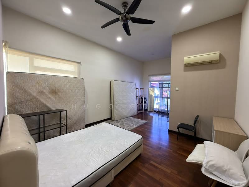 Rumah Banglo untuk Disewa di Jalan Klang Lama (Old Klang Road) (Kuala Lumpur) - Hugo Gooi - Bedroom - PropertyGuru.com.my