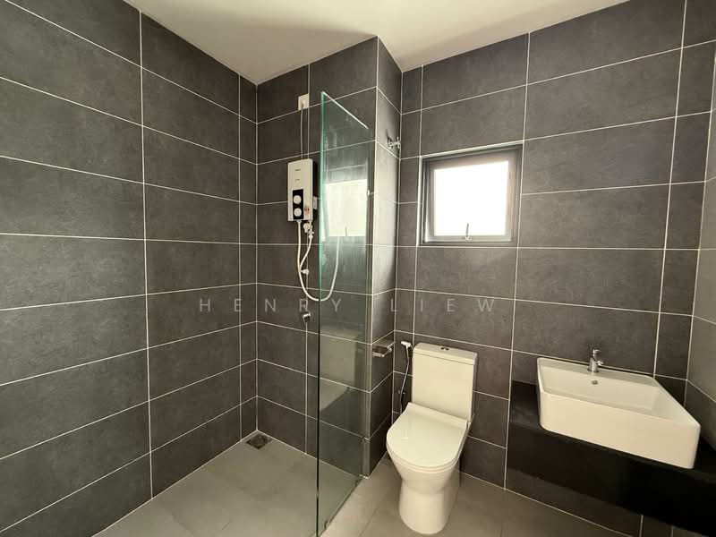 2-storey Terraced House for Rent in Cyberjaya (Selangor) - Henry Liew - Bathroom - PropertyGuru.com.my