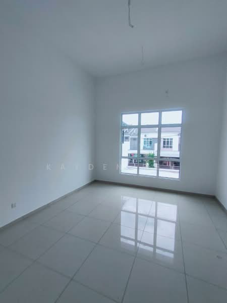 Rumah Teres 2 Tingkat untuk Dijual di Kampung Sentosa Barat (Pasir Gudang) - Kayden Beh - PropertyGuru.com.my