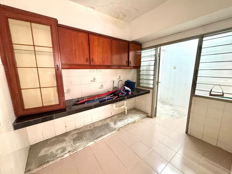 Kondominium untuk Dijual di Ampang Damai Condominium - Ashraf Azwan - Kitchen - PropertyGuru.com.my