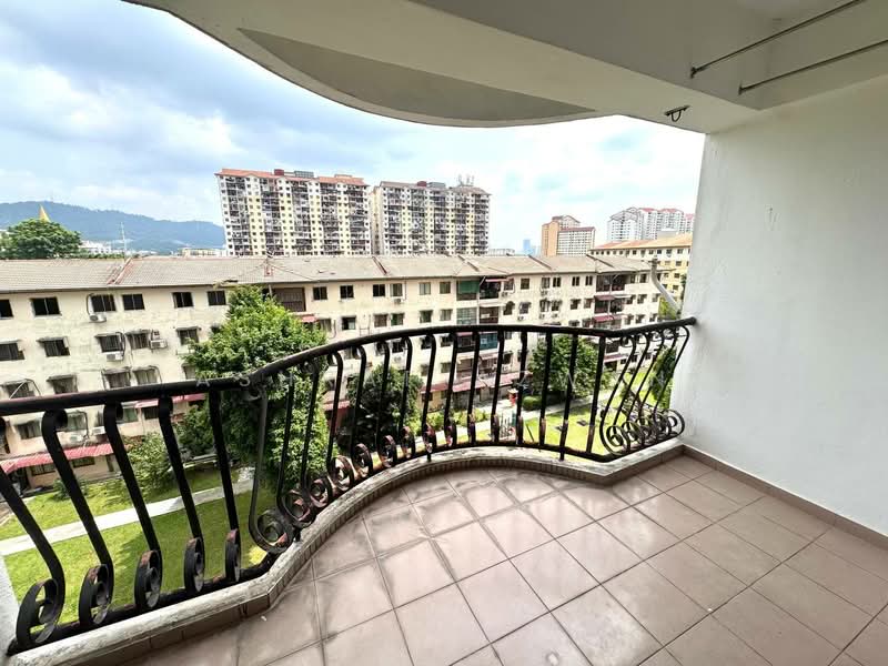 Kondominium untuk Dijual di Ampang Damai Condominium - Ashraf Azwan - Balcony - PropertyGuru.com.my