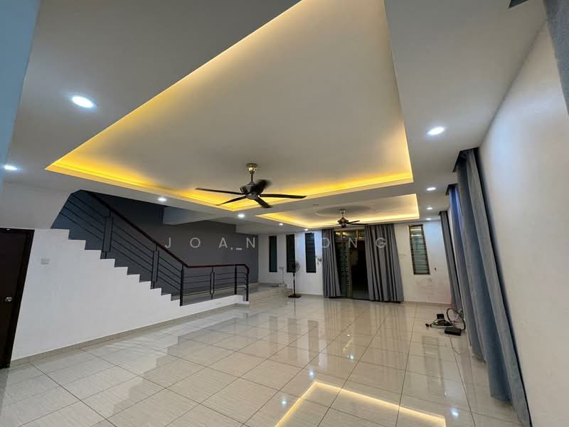 Rumah Teres 2 Tingkat untuk Dijual di Bandar Dato Onn (Tebrau) - Joan Tong - Living Room - PropertyGuru.com.my