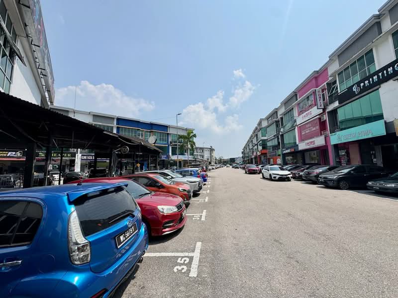 Shop for Sale in Johor Bahru (Johor) - Julie Yew - Exterior - PropertyGuru.com.my