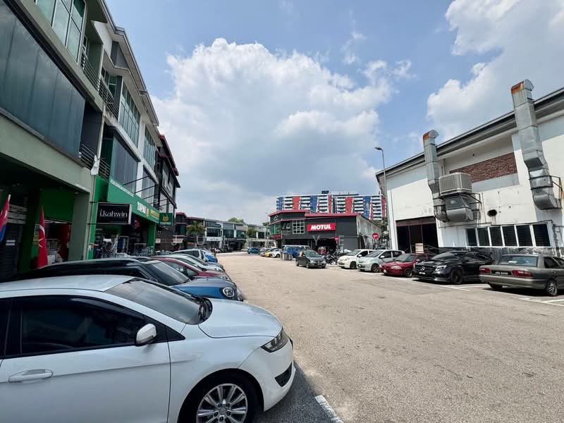 Shop for Sale in Johor Bahru (Johor) - Julie Yew - Exterior - PropertyGuru.com.my
