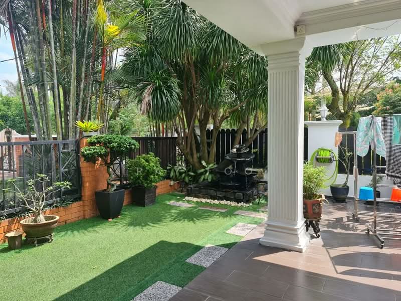 Semi-Detached House for Sale in Sungai Long (Bandar Sungai Long) - Ray Foo - Garden - PropertyGuru.com.my