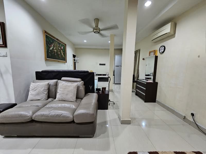 Semi-Detached House for Sale in Sungai Long (Bandar Sungai Long) - Ray Foo - Living Room - PropertyGuru.com.my