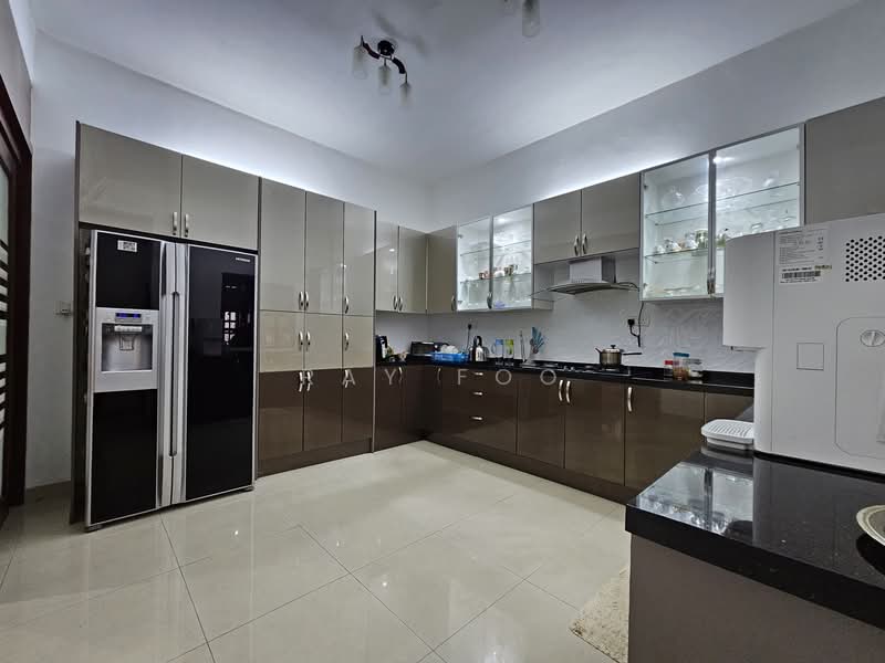 Semi-Detached House for Sale in Sungai Long (Bandar Sungai Long) - Ray Foo - Kitchen - PropertyGuru.com.my