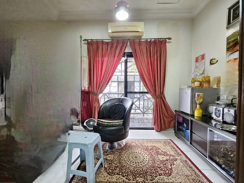 Semi-Detached House for Sale in Sungai Long (Bandar Sungai Long) - Ray Foo - Living Room - PropertyGuru.com.my
