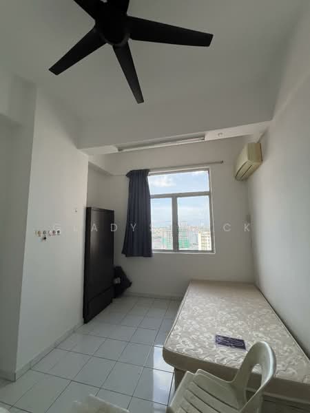 Apartment for Sale at Taman Jubilee Phase 5 - Gladys Kock - Bedroom - PropertyGuru.com.my