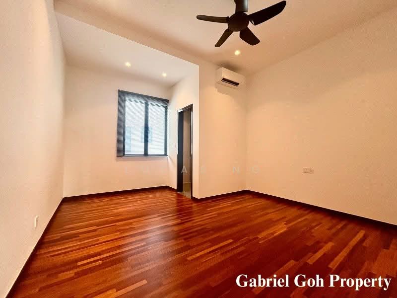 Rumah Teres 3 Tingkat untuk Dijual di Setia Alam (Selangor) - Lucas Ng - Bedroom - PropertyGuru.com.my