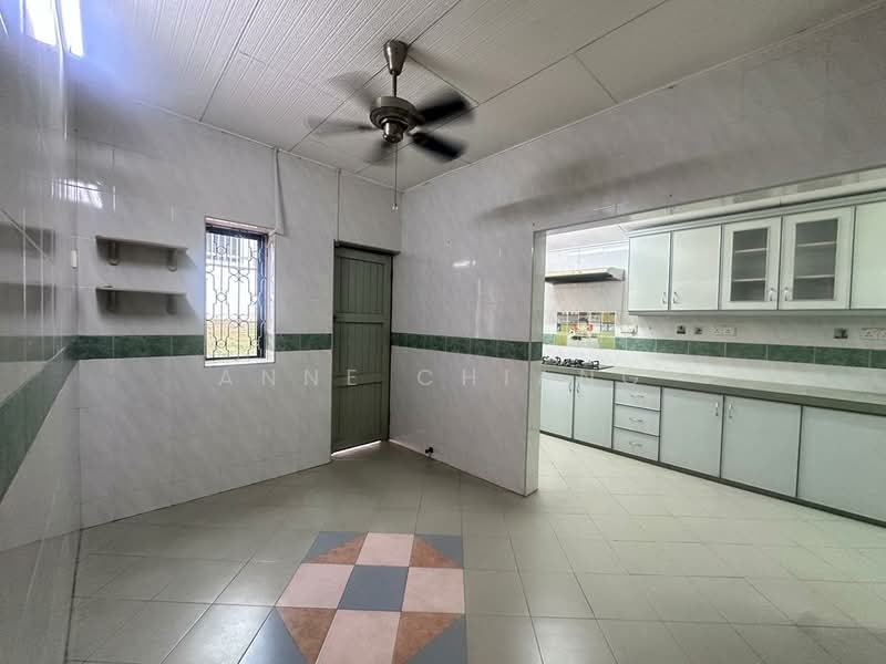 Rumah Berkembar untuk Disewa di Taman Serene (Johor Bahru) - Anne Chiang - Kitchen - PropertyGuru.com.my