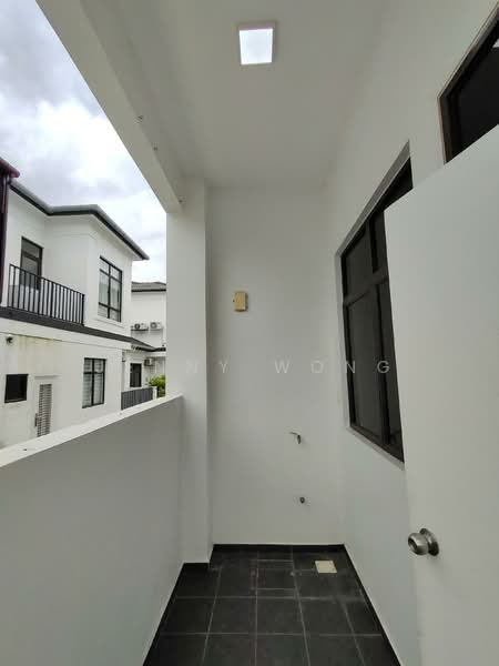 2-storey Terraced House for Rent in Eco Grandeur (Puncak Alam) - Jenny Wong - Balcony - PropertyGuru.com.my