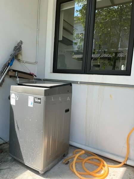 Terraced House for Rent in Dengkil (Selangor) - Stella Foo - Exterior - PropertyGuru.com.my