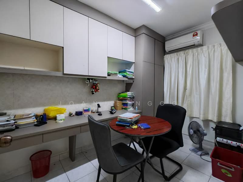 Rumah Teres 2 Tingkat untuk Disewa di Permas Jaya (Johor) - Joanne Ngoo - Study - PropertyGuru.com.my