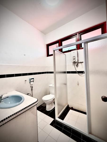 Bungalow for Sale in Tanjung Bungah (Penang) - Pei Hong - Bathroom - PropertyGuru.com.my