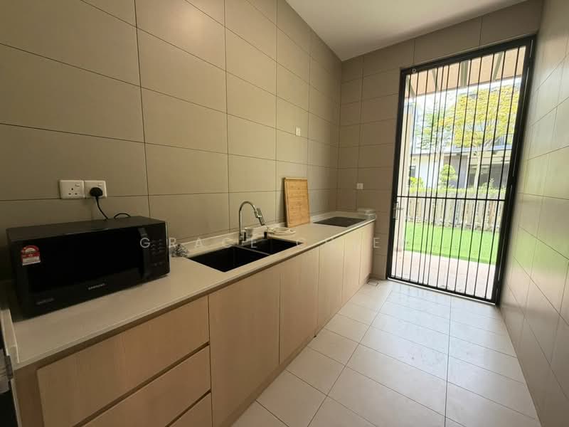 Rumah Teres 2 Tingkat untuk Disewa di Masai (Johor) - Grace Chiew - Kitchen - PropertyGuru.com.my