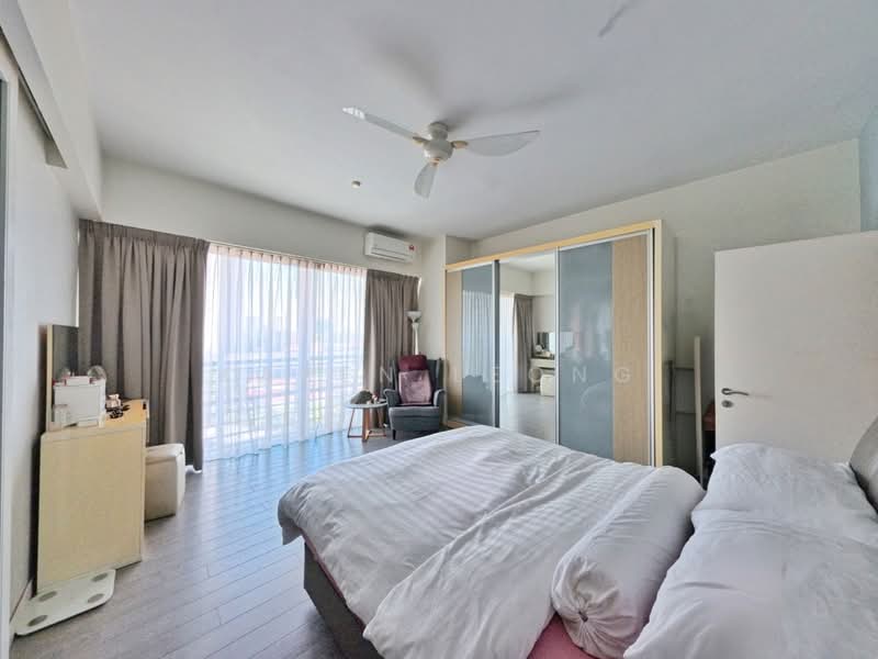 Condominium for Sale at The Residence Condominium @ TTDI - Karen Leong - Bedroom - PropertyGuru.com.my