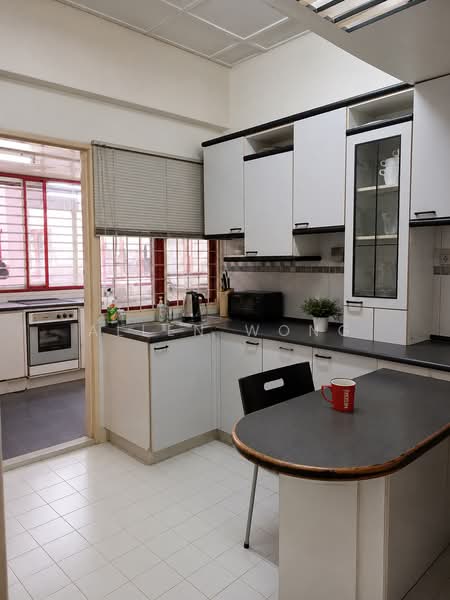 Kondominium untuk Dijual di Trellises - Allen Wong - Kitchen - PropertyGuru.com.my